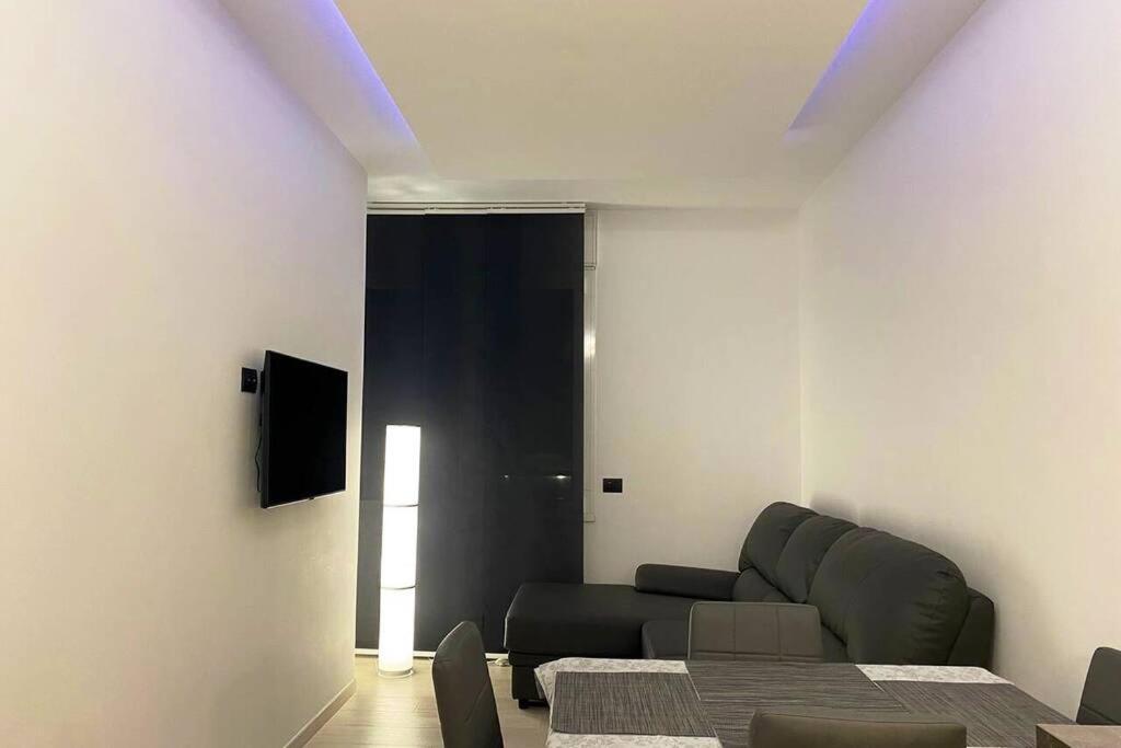 Attico Milano-Bicocca Apartment ภายนอก รูปภาพ